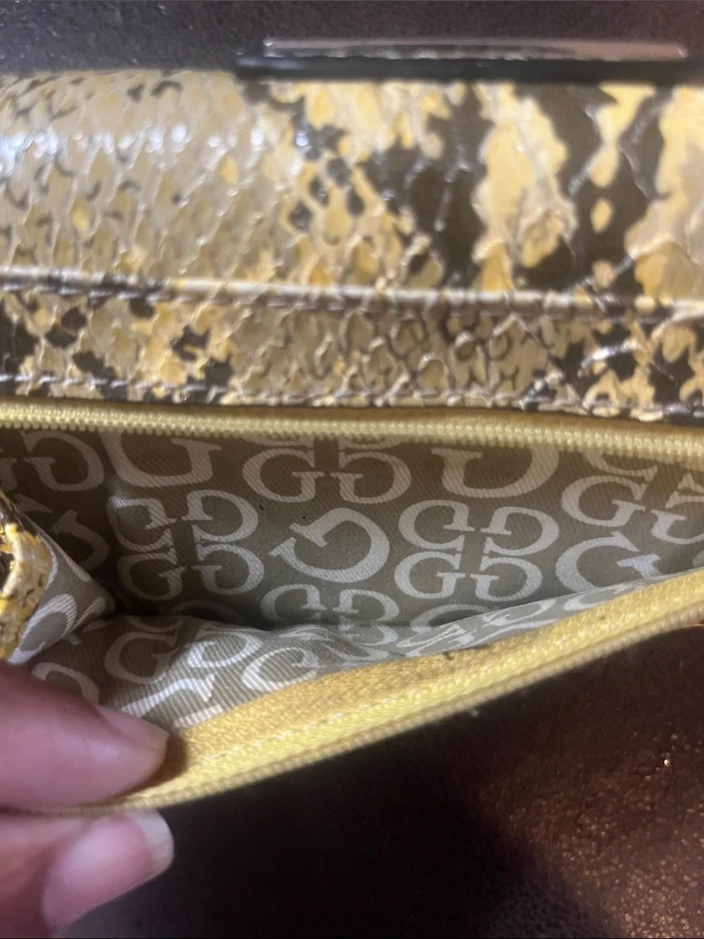Guess Yellow Brown Faux Snake Print Wallet Clutch Animal Print Neutral Classic